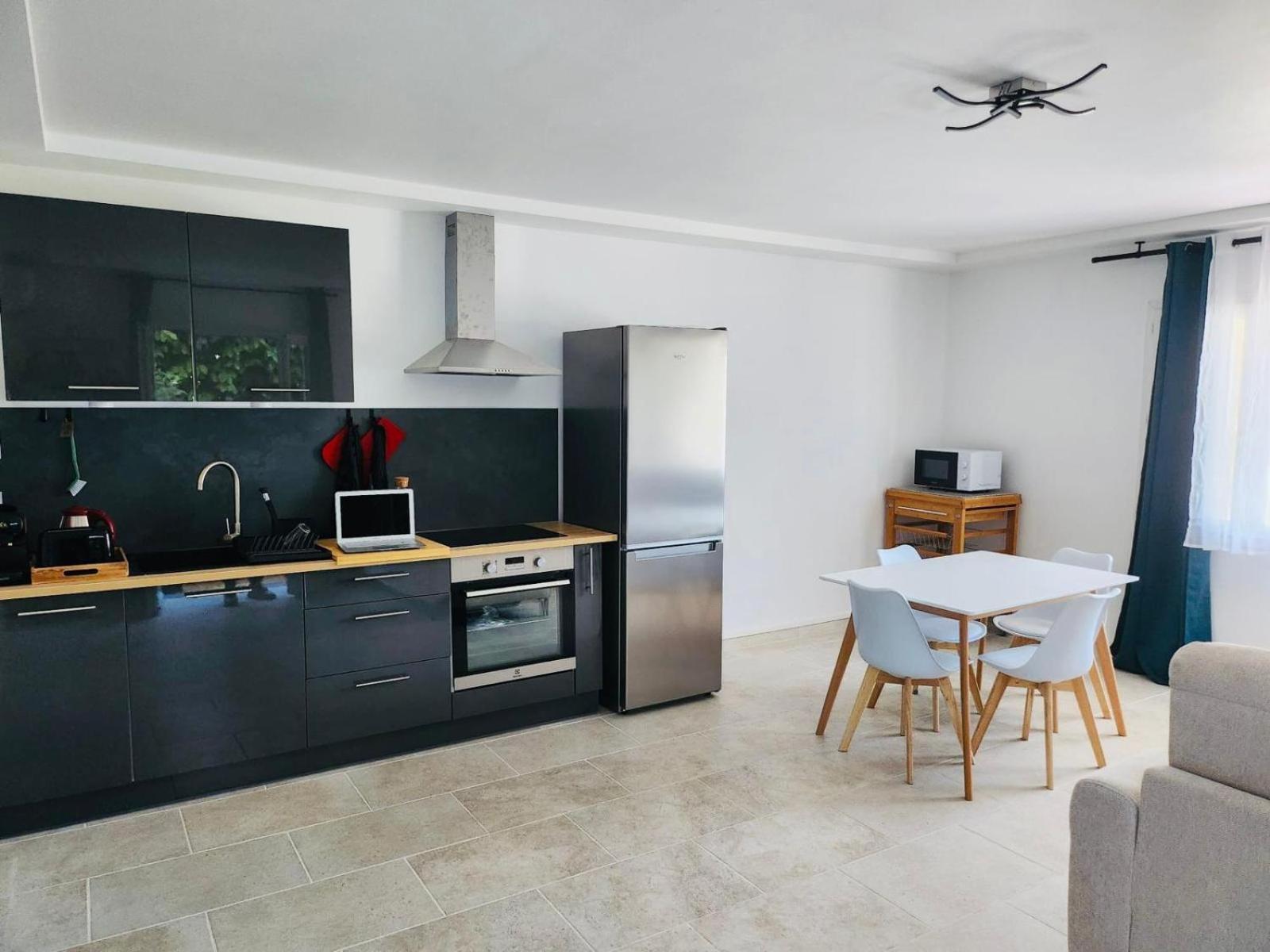 Appartement Paisible Pour 4 Personnes Montpellier Esterno foto